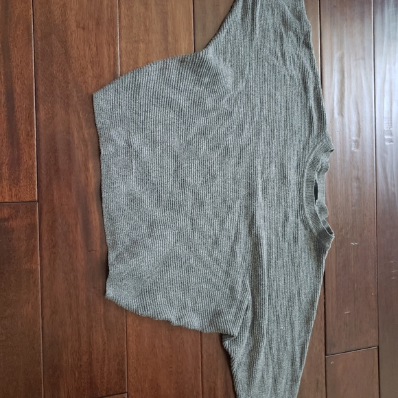 Gray Crop Sweater - Picture 1 of 4